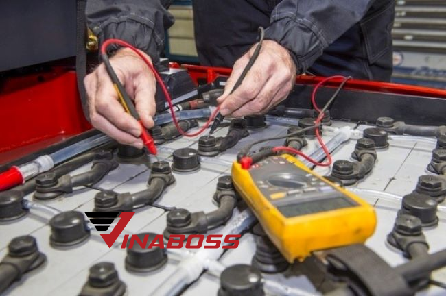 Công Ty Xe Nâng Vinaboss cung cấp đa dạng các dịch vụ sửa chữa xe nâng